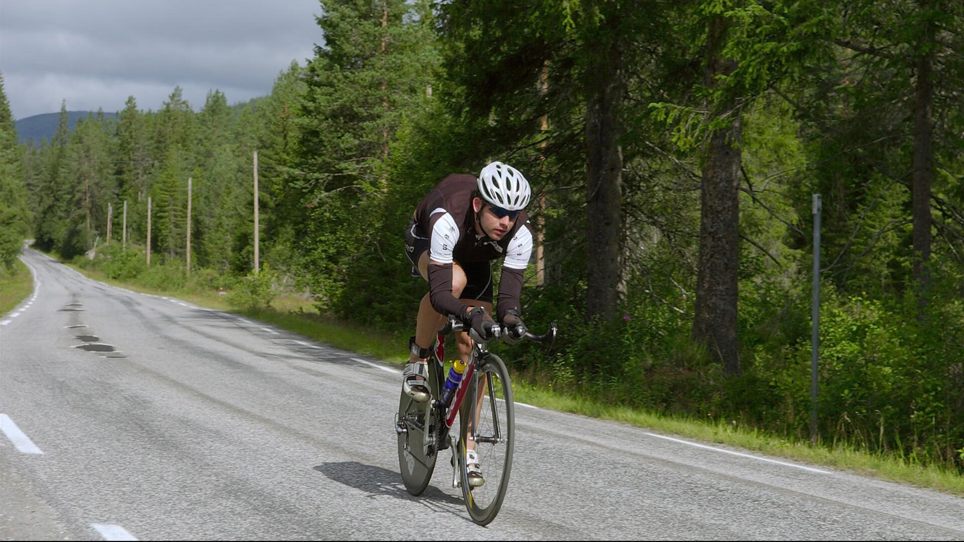 哈兰德遭遇二十连败，日本队教练面临压力！